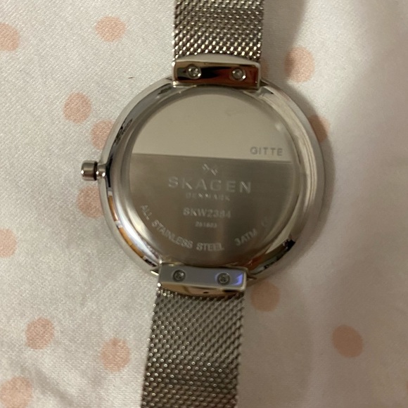 Pre-owned Skagen watch, Stainless steel band - Picture 6 of 7